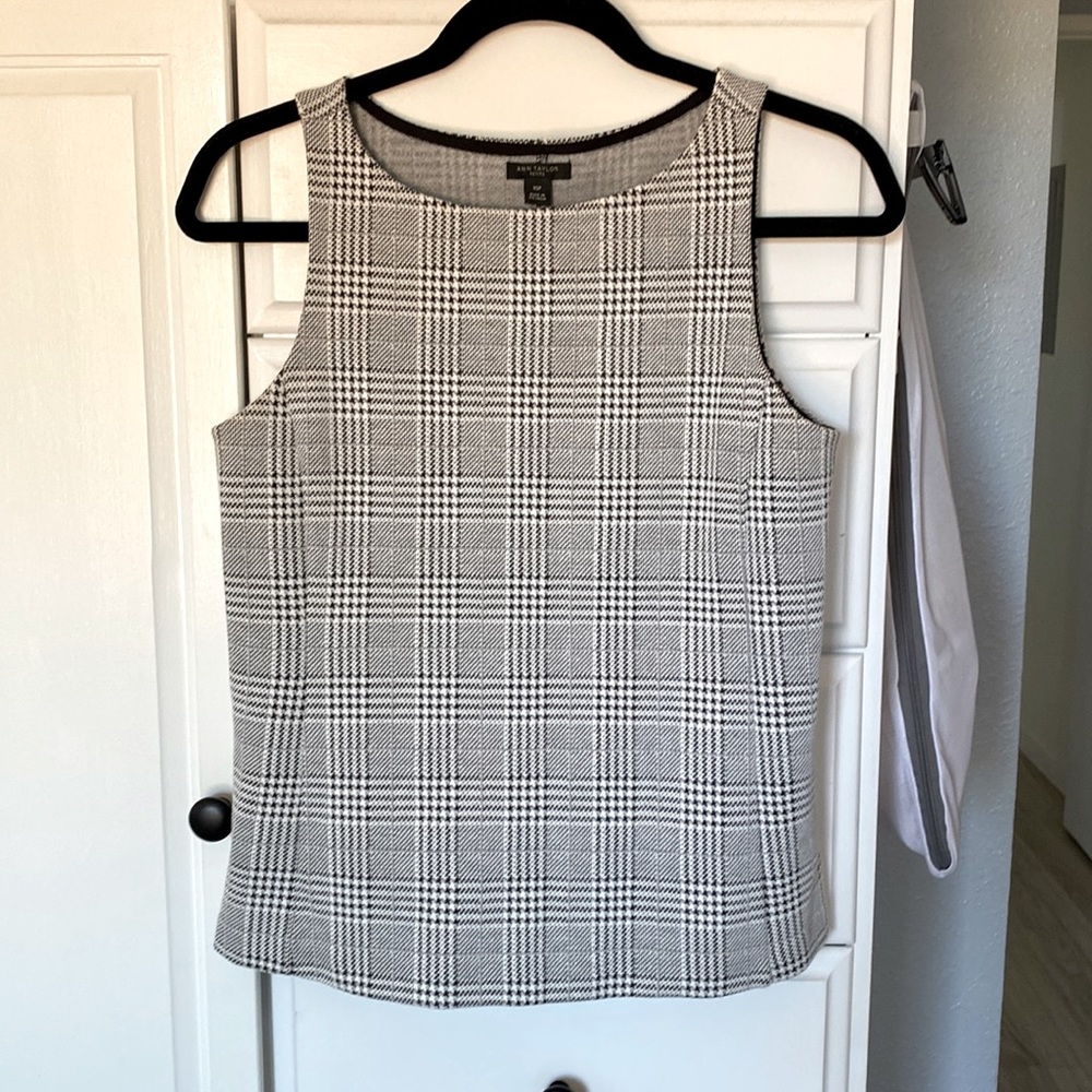 Ann Taylor tank